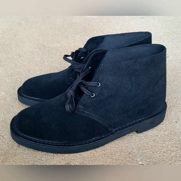 CLARKS COLLECTION SHEPTON Men's Black Chukka Boots, 9.5W WIDE, SUEDE LEATHER - Picture 4 of 9